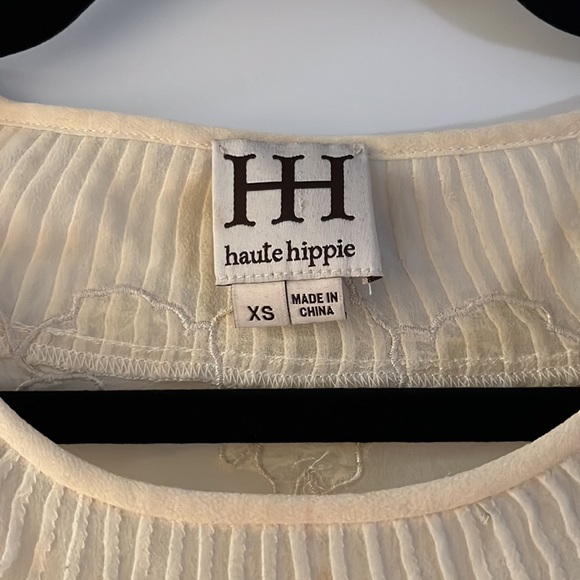 Haute Hippie XS Cream 100% silk dress. Under layer, top layer with embroidery. - Picture 2 of 5